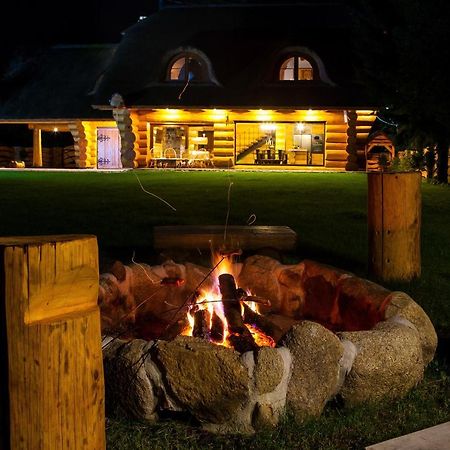 Saski Zakatek, Wakacje W Bajkowym Domku!!! Mazury, Sauna, Jezioro, Pomost, Sasek Maly Exteriör bild