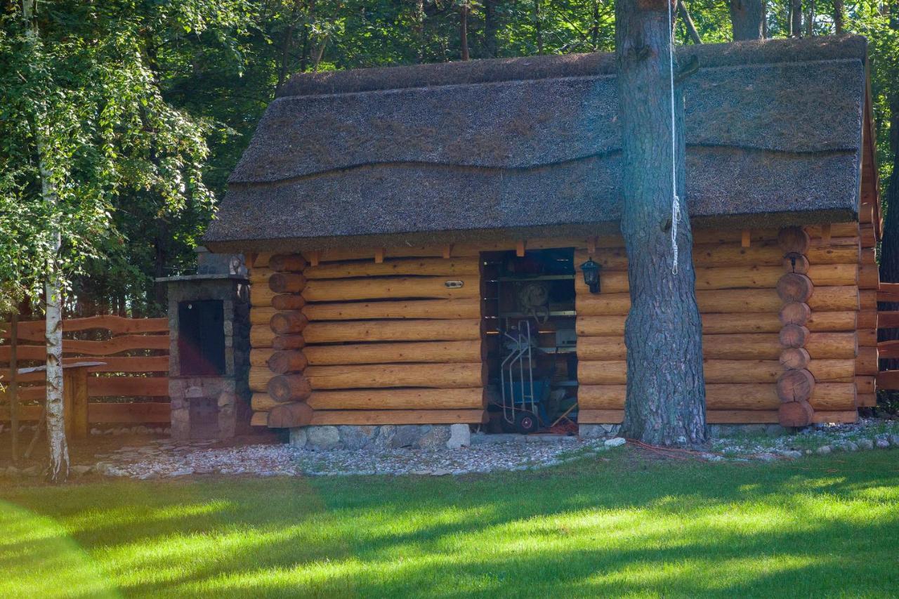 Saski Zakatek, Wakacje W Bajkowym Domku!!! Mazury, Sauna, Jezioro, Pomost, Sasek Maly Exteriör bild