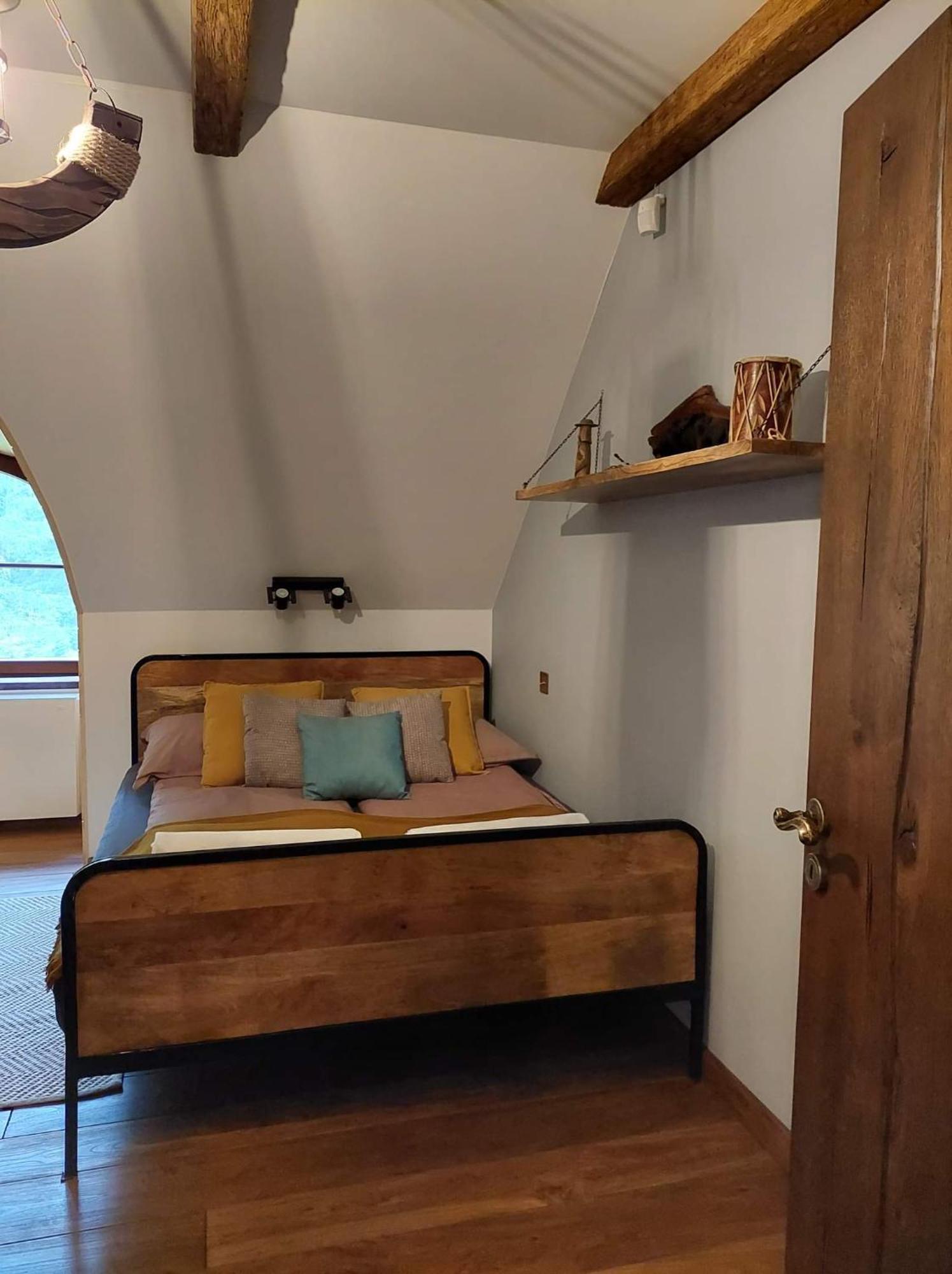 Saski Zakatek, Wakacje W Bajkowym Domku!!! Mazury, Sauna, Jezioro, Pomost, Sasek Maly Exteriör bild