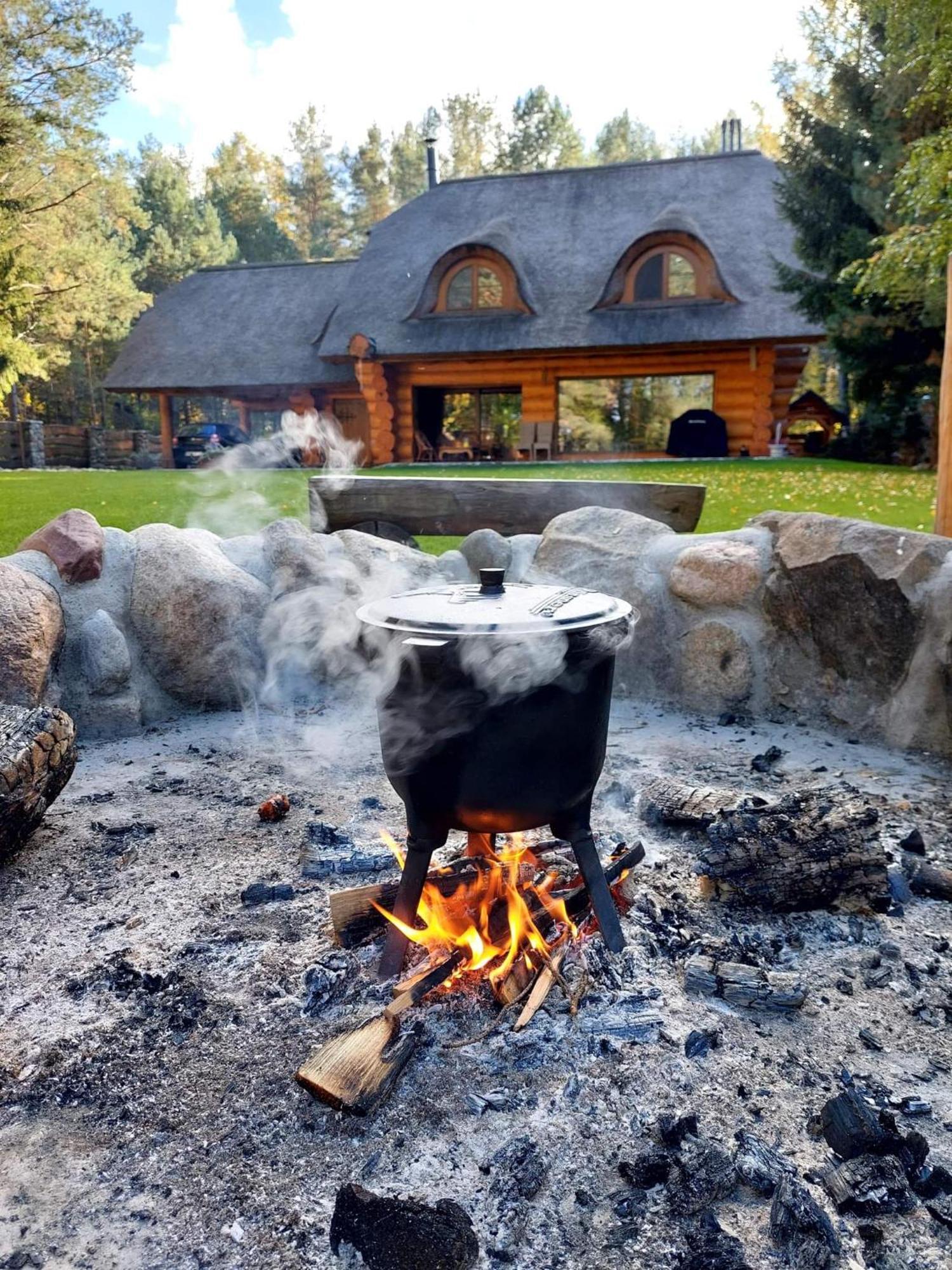 Saski Zakatek, Wakacje W Bajkowym Domku!!! Mazury, Sauna, Jezioro, Pomost, Sasek Maly Exteriör bild